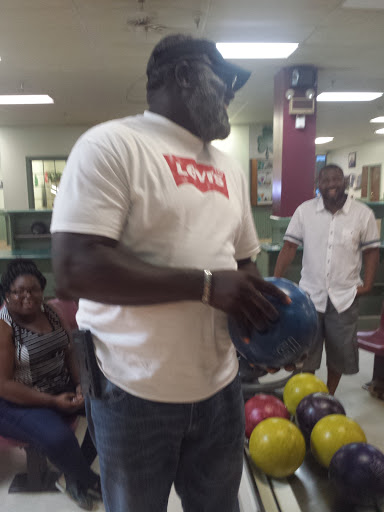 Bowling Alley «Shamrock Bowling Center», reviews and photos, 104 Bowling Ln, Dublin, GA 31021, USA