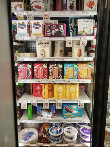 Grocery Store «Fresh Thyme Farmers Market- Naperville», reviews and photos, 790 Royal St George Dr, Naperville, IL 60563, USA