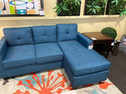 Used Furniture Store «CORT Clearance Center», reviews and photos, 5720 General Washington Dr, Alexandria, VA 22312, USA