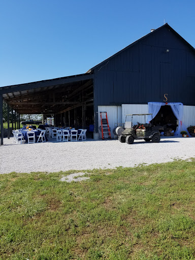 Winery «Smith-Berry Winery», reviews and photos, 855 Drennon Rd, New Castle, KY 40050, USA