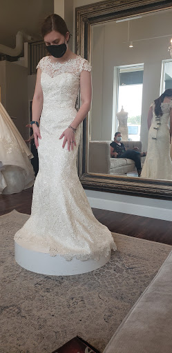 Wedding Store «Ready or Knot Wedding Chic», reviews and photos, 11009 Elm St, Omaha, NE 68144, USA