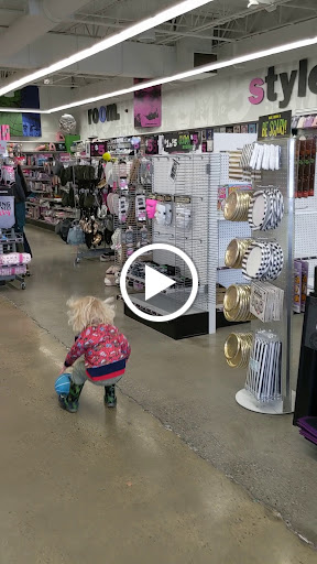 Variety Store «Five Below», reviews and photos, 13005 Lee Jackson Memorial Hwy, Fairfax, VA 22033, USA