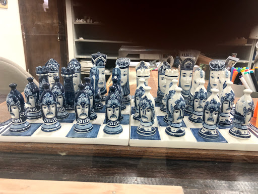 Pottery Store «De Klomp Wooden Shoe & Delftware Factory», reviews and photos, 12755 Quincy St, Holland, MI 49424, USA