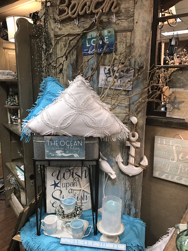 Gift Shop «Country Charm Boutique», reviews and photos, 3501 N Granville Ave, Muncie, IN 47303, USA