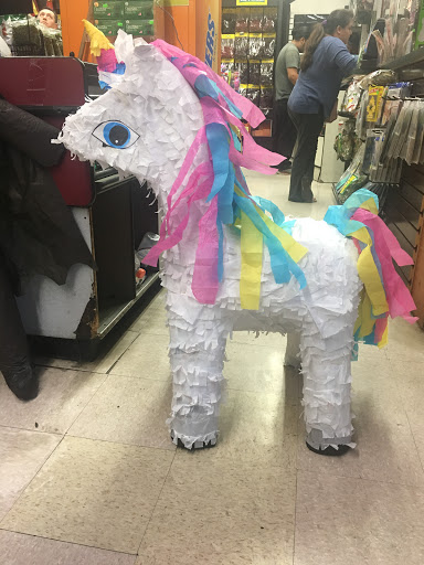 Grocery Store «La Casa Del Pueblo Market», reviews and photos, 221 E 6th St, Corona, CA 92879, USA