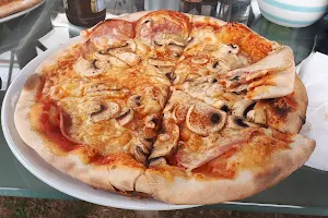 Pizzeria Delizie image