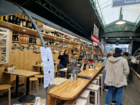 Atmosphère du Restaurant italien Mangiamo-Italiano - Les italiens du marché à Paris - n°2