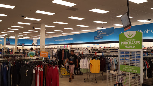Clothing Store «Ross Dress for Less», reviews and photos, 233 W Alexander St, Plant City, FL 33563, USA