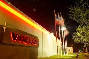 Club Vandome image