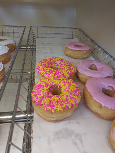 Donut Shop «Honey Dew Donuts», reviews and photos, 225 E Washington St, North Attleborough, MA 02760, USA