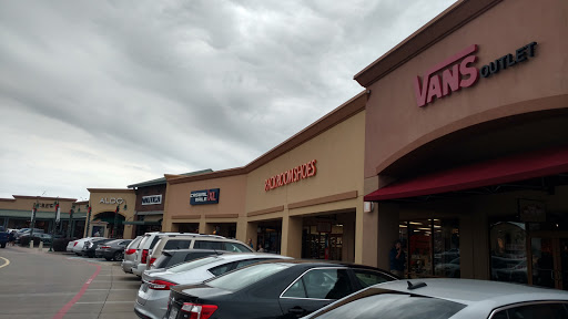 Shopping Mall «Allen Premium Outlets», reviews and photos, 820 Stacy Rd, Allen, TX 75013, USA