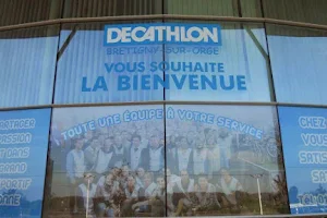 Decathlon Bretigny Sur Orge image