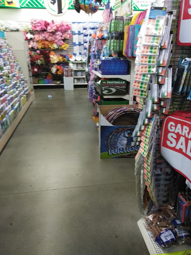 Dollar Store «Dollar Tree», reviews and photos, 5831 Belleville Crossing St, Belleville, IL 62223, USA