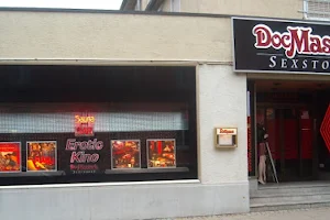 DocMaster's SexstoreS image