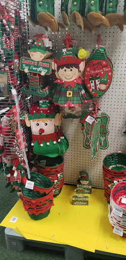 Dollar Store «Dollar Tree», reviews and photos, 823 N Broad St, Middletown, DE 19709, USA