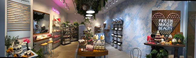 50 Jurong Gateway Rd, Singapore 608549