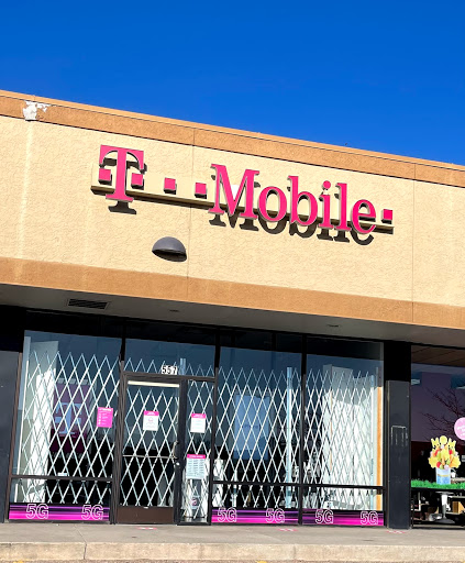 Cell Phone Store «T-Mobile», reviews and photos, 557 S 8th St, Colorado Springs, CO 80905, USA