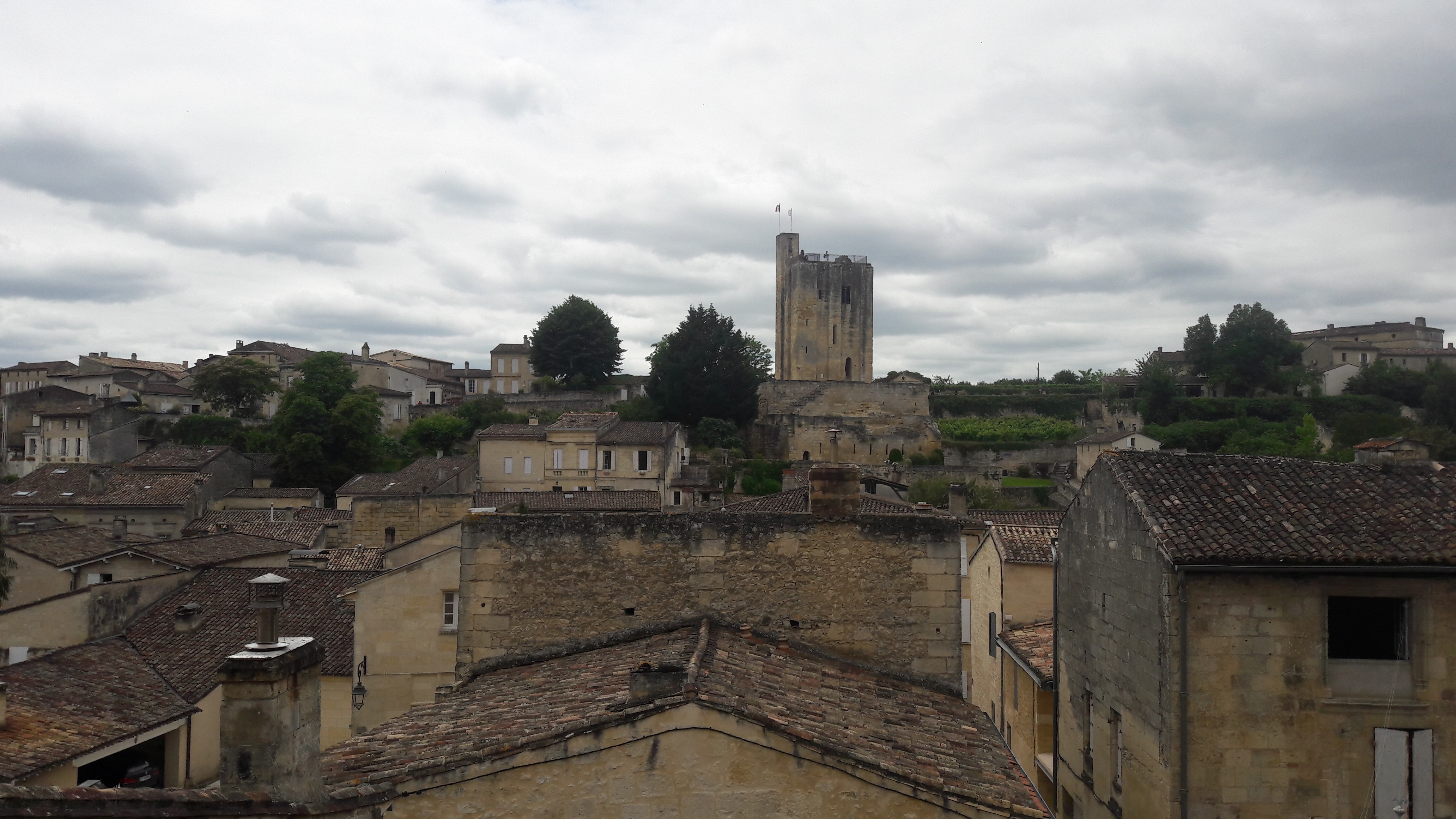 Photo n° 3 de l'avis de hahaha.a fait le 11/07/2017 à 11:33