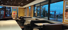Atmosphère du Restauration rapide McDonald's à Moret-Loing-et-Orvanne - n°6