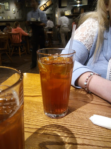American Restaurant «Cracker Barrel Old Country Store», reviews and photos, 2858 N Glenstone Ave, Springfield, MO 65803, USA