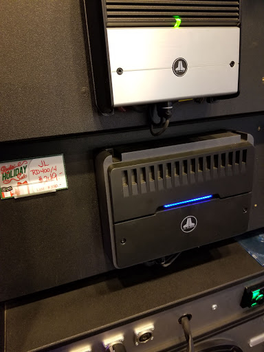 Car Stereo Store «Car-Fi», reviews and photos, 1600 S Glenstone Ave, Springfield, MO 65807, USA