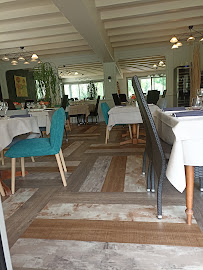 Atmosphère du Restaurant français Restaurant Auberge du Lac à Les Lucs-sur-Boulogne - n°10