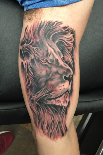 Tattoo Shop «Modern Electric Tattoo and Body Piercing», reviews and photos, 411 S Wesleyan Blvd, Rocky Mount, NC 27803, USA