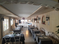 Photos du propriétaire du Restaurant Le Lion d'Or à Châtenay-sur-Seine - n°1