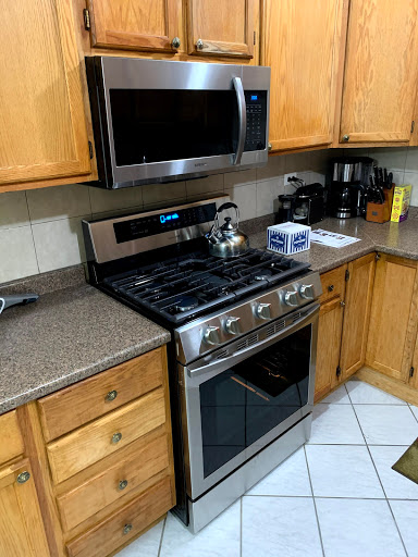 Electronics Store «Abt», reviews and photos, 1200 N Milwaukee Ave, Glenview, IL 60025, USA