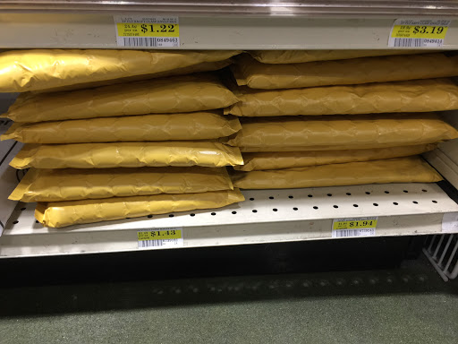 Grocery Store «Town & Country Foods», reviews and photos, 219 N 19th Ave, Bozeman, MT 59718, USA