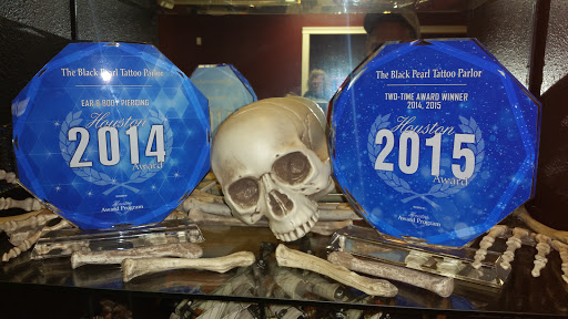 Tattoo Shop «Black Pearl Tattoo Parlor», reviews and photos, 17440 FM 529 Rd # 102, Houston, TX 77095, USA