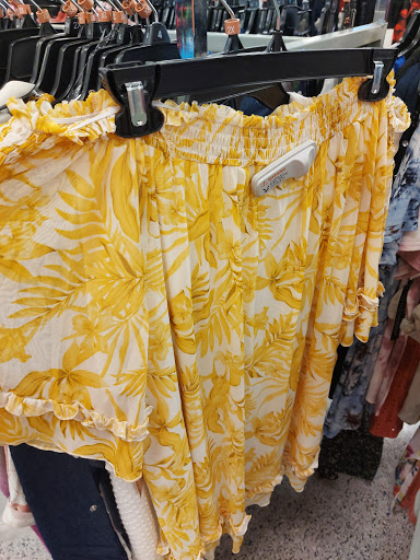 Clothing Store «Ross Dress for Less», reviews and photos, 2660 N Josey Ln, Carrollton, TX 75007, USA