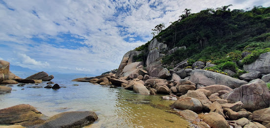 Praia do Buraco Quadrado
