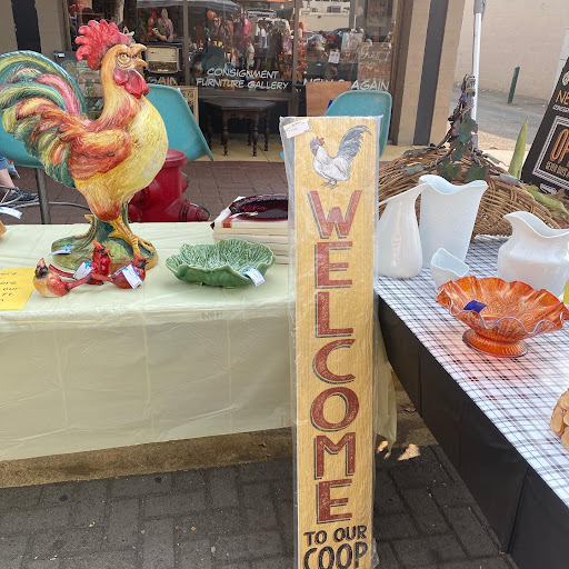 Used Furniture Store «New & Again Consignment Furniture Gallery», reviews and photos, 210 S School St, Lodi, CA 95240, USA