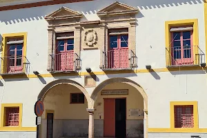 Museo Arqueológico image