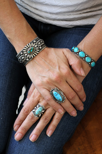 Jewelry Store «Silver Eagle Gallery», reviews and photos, 850 5th Ave S Suite B, Naples, FL 34102, USA