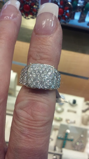 Jewelry Repair Service «Gem Store», reviews and photos, 9933 Kingston Pike, Knoxville, TN 37922, USA