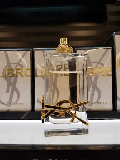 Hair Salon «Ulta Beauty», reviews and photos, 2501 W Happy Valley Rd #38, Phoenix, AZ 85085, USA