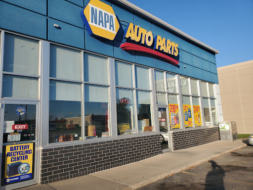 Auto Parts Store «NAPA Auto Parts - Farnams Genuine Parts Inc», reviews and photos, 4651 17th Ave S, Fargo, ND 58103, USA