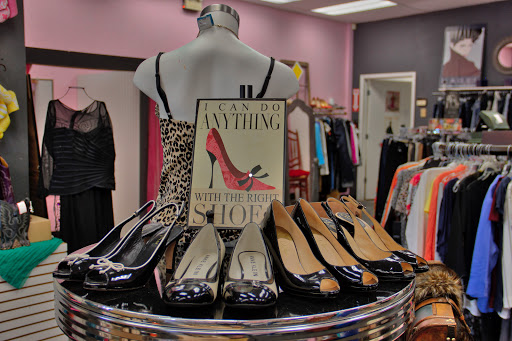 Boutique «What Women Want Resale Boutique», reviews and photos, 9012 Research Blvd Ste C12, Austin, TX 78758, USA