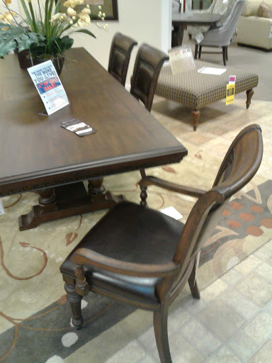 Furniture Store «NB Liebman», reviews and photos, 4705 Carlisle Pike, Mechanicsburg, PA 17050, USA