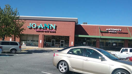 Fabric Store «Jo-Ann Fabrics and Crafts», reviews and photos, 4644 W Market St, Greensboro, NC 27407, USA