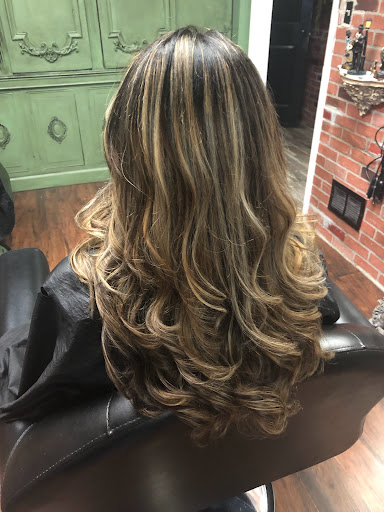 Beauty Salon «Vintage Hair Salon», reviews and photos, 113 S Broadway St, South Amboy, NJ 08879, USA