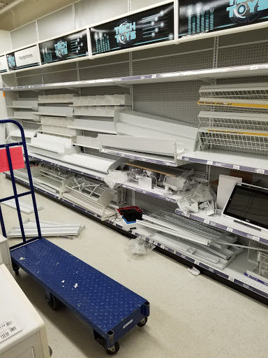 Shopping Mall «The Mall at Whitney Field», reviews and photos, 100 Commercial Rd, Leominster, MA 01453, USA