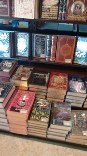 Book Store «USF Bookstore Literary Cafe», reviews and photos, 4105 USF Cedar Dr, Tampa, FL 33620, USA