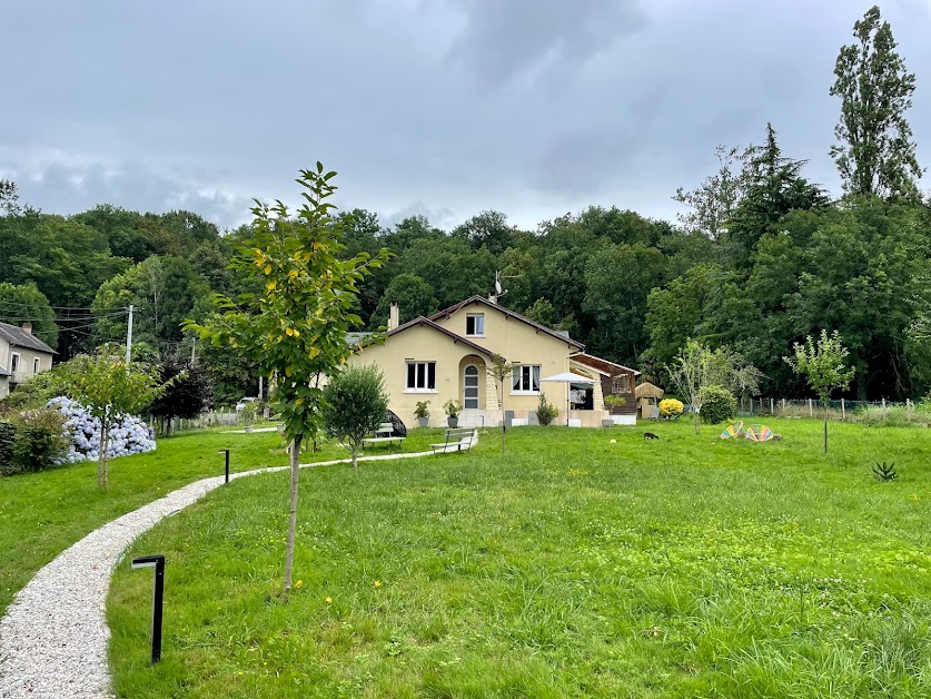 la maison aux pieds des pyrénées à Espoey