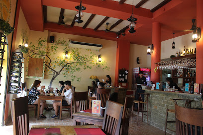Limoncello Danang - Pizza & Restaurant - 212 Trần Phú, Phước Ninh, Hải Châu, Đà Nẵng 550000, Vietnam