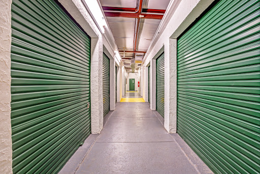 Self-Storage Facility «Metro Self Storage», reviews and photos, 1675 Starkey Rd, Largo, FL 33771, USA