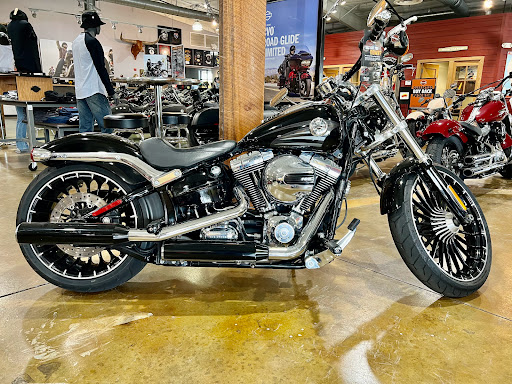 Harley-Davidson Dealer «Harley-Davidson of Brandon», reviews and photos, 9841 E Adamo Dr, Tampa, FL 33619, USA