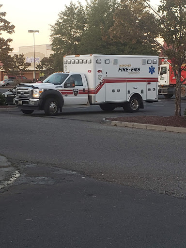 Shopping Mall «Ashland Hanover Shopping Center», reviews and photos, 215 N Washington Hwy, Ashland, VA 23005, USA